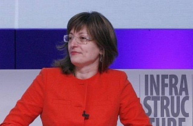 Няма риск от загуба на средства по ОП Регионално развитие, убедена е Захариева