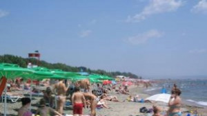 Чадърите на Северния безплатни до юни
