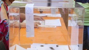 Избирателни списъци открити в дома на председател на изборна секция