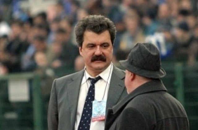 Батков гледа първата тренировка на Левски след успеха над Лудогорец