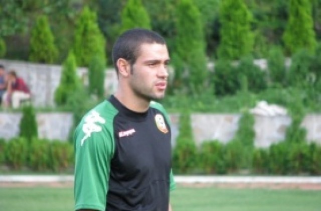 Терзиев с повиквателни за мъжете и младежите, остава на разположение на Мадански