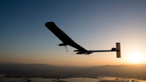 Слънчевият самолет започва нова серия полети