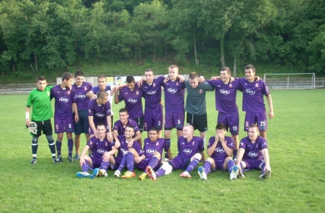 Виолетовите юноши са футболни шампиони на Подзона В. Търново
