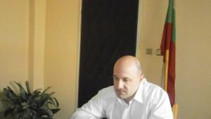 Полиция и родители заедно да пазят абитуриентите от бели