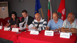 Янаки Стоилов Ще настоявам за цялостна политика по отношение на