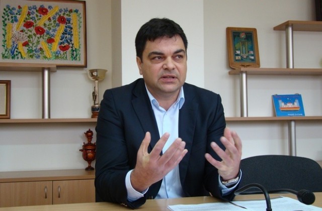 Кметът на Димитровград връща в общинския съвет решението за шеф на болницата