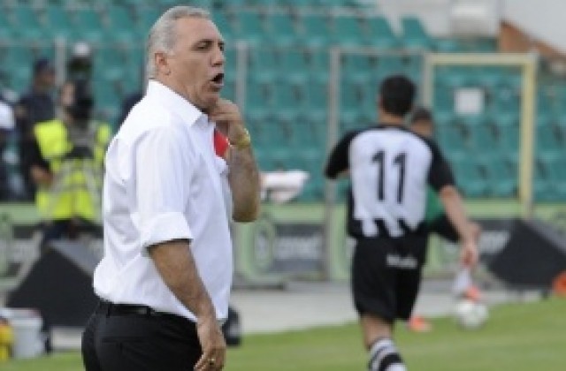 Стоичков: Мършляци, оня с перуката е боклук, ще хвана да го пребия