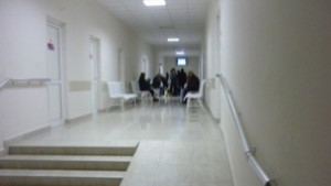 Дете е в кома след падане от високо
