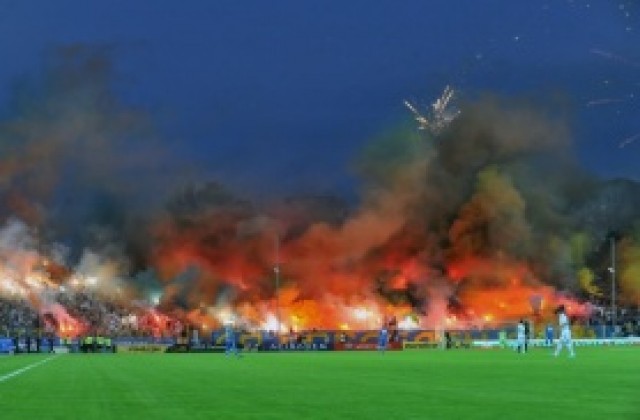 ВИДЕО: Играчите на Левски със специален призив към феновете