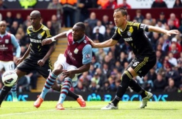 Медии скараха Ламбърт със звездата на Вила