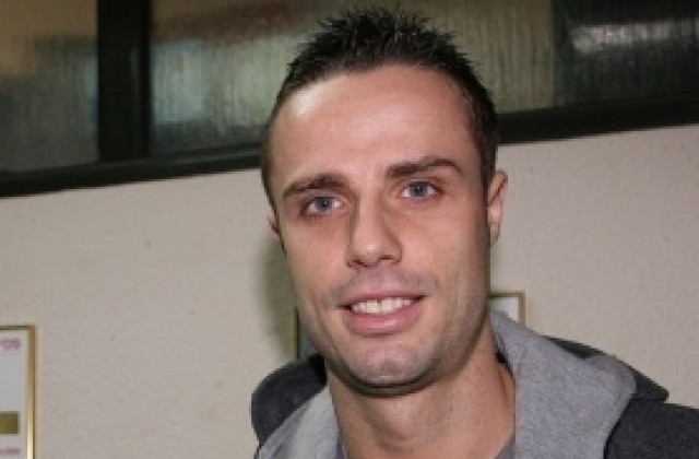 Теди Салпаров: Добра проверка пред пълни трибуни