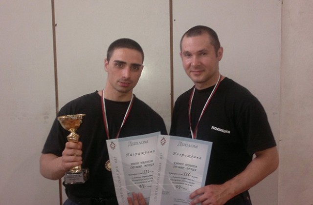 Монтански и врачански полицаи – най-добри на зонално първенство по лична защита