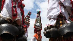 Ути слага осем агнета в казана почна фолклорният конкурс край