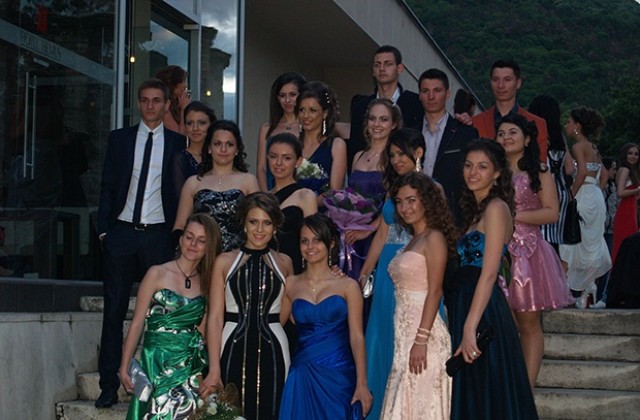 Край на училището и за дванадесетокласниците от ПМГ Враца