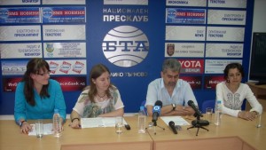 Докторанти и студенти във ВТУ сбъдват мечти на възрастни хора