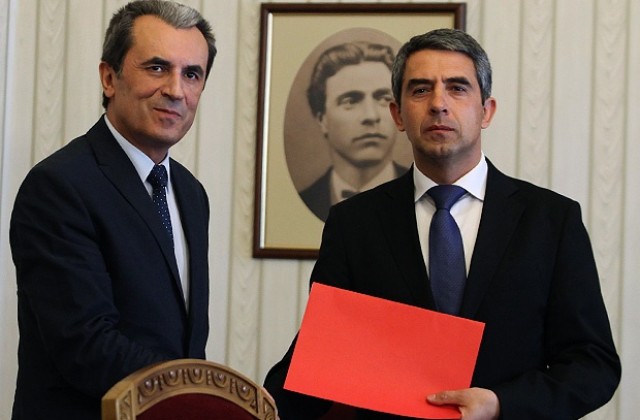 Списъкът на Орешарски