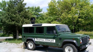 Задържаха младеж при опит да изведе 14годишно момиче в Гърция
