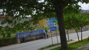 ТИР се преобърна на Е79 край Кресна