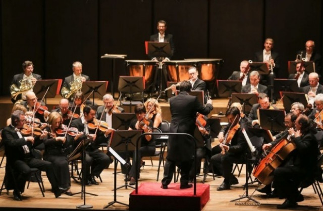 Концертът на хора на Верона се отлага за ноември