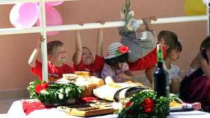 Празнична програма Творим щастие на Община В Търново за 1