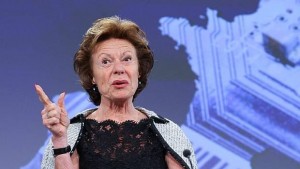 Еврокомисарят по новите технологии иска да премахне роуминга