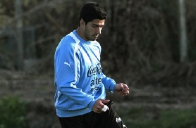 Агентът на Суарес: Луис остава в Ливърпул