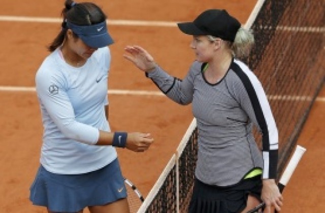 Шампионката от преди 2 години Ли На отпадна шокиращо от „Ролан Гарос“