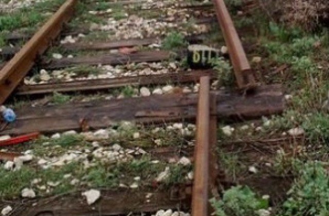 Откраднаха над километър релси край София