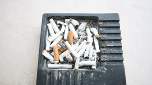 Заменят лукче срещу цигара пред съда в Русе