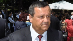 Министър Хасан Адемов Има опасност да загубим 200 млн лв