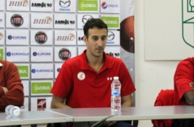 Шампионът в Балканската лига остана без треньор