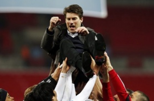 Лаудруп в шок, бордът на директорите му върза ръцете за трансфери