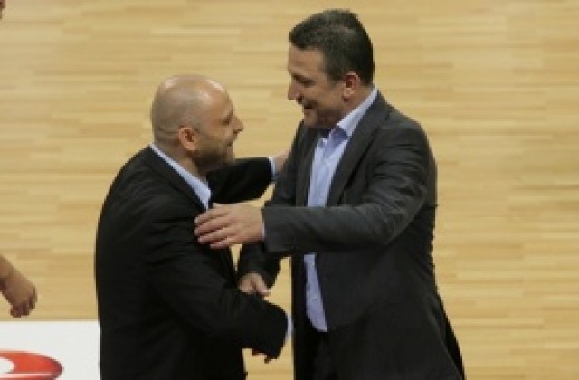 Георги Младенов обяви имената на избраниците си