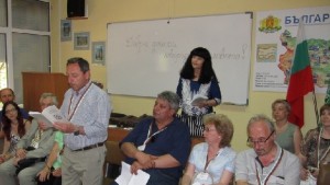 Участници в международна писателска среща гостуваха в СОУ ИВазов