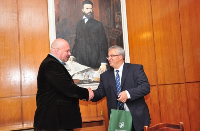 Кметът на Враца  прие делегация от гр. Серпухов