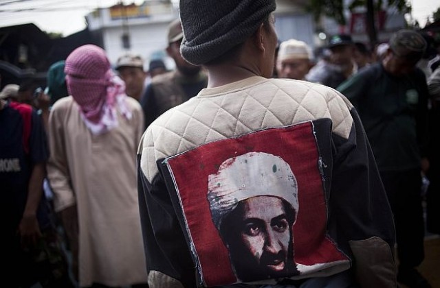 Разбиха клетка на Ал Кайда, която произвеждала химически оръжия