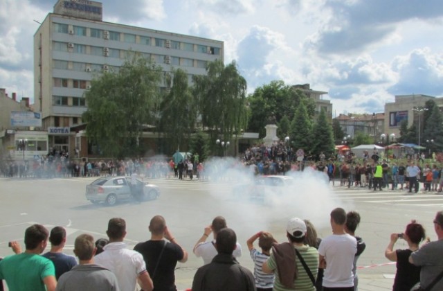 Дрифт и високи скорости във второто рали Купа Раховец