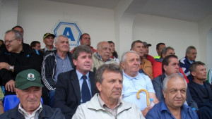 Йон Николае Ще дадем наши футболисти на Академик финансирането е