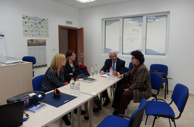 Делегации от Сърбия и Франция посетиха ОИЦ Враца