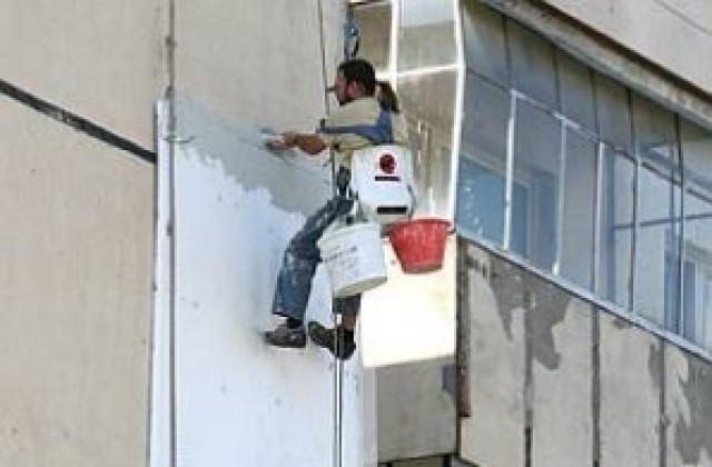 Саниране на общинските сгради гълта около 10 млн. лева