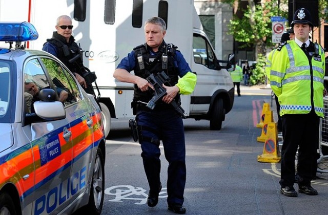 Двамата заподозрени за убийството в Лондон дадоха показания в съда