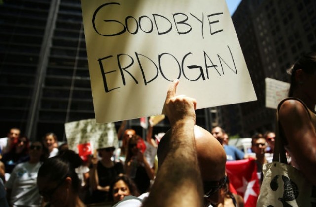 Кривите сметки на Ердоган