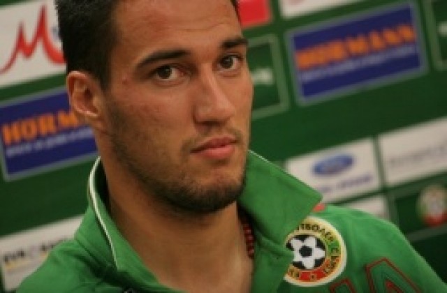 Daily Mail: Пол Ламбърт насочи вниманието си към Ивелин Попов