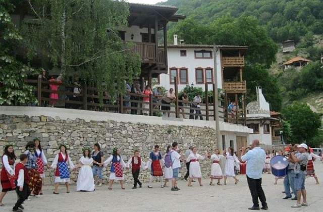 Делчево се готви за Фестивала на летните тайнства