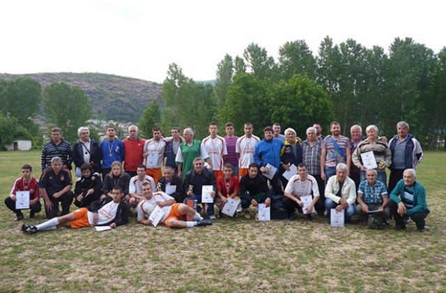 В Зверино честваха 85 години организиран футбол в селото