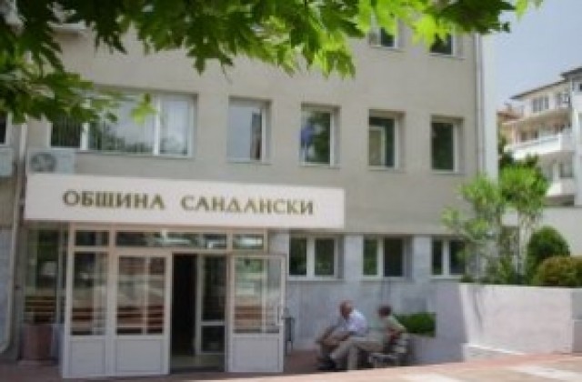 Приемат  документи за закрила на деца с изявени дарби в Сандански