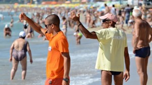 Не монокините а пияните туристи били проблем за варненските спасители