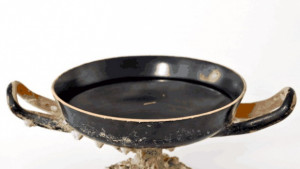 Рибари намериха в мрежите си антика на 2500 години