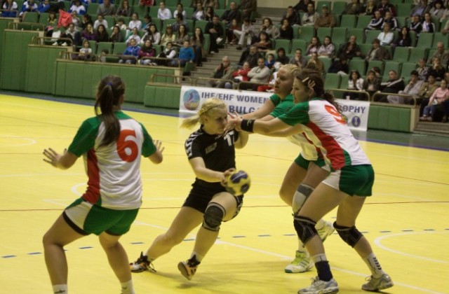 В Габрово се играят финалите по хандбал