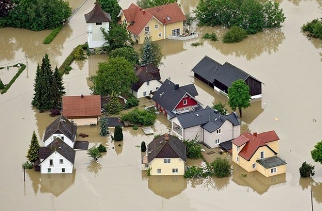 Най-малко седем души са загинали при наводненията в Германия